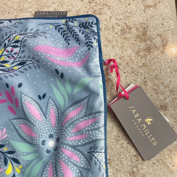 NWT Sara Miller Bird of Paradise Dusky Blue Velvet Pillow Cushion Cover - Picture 6 of 9